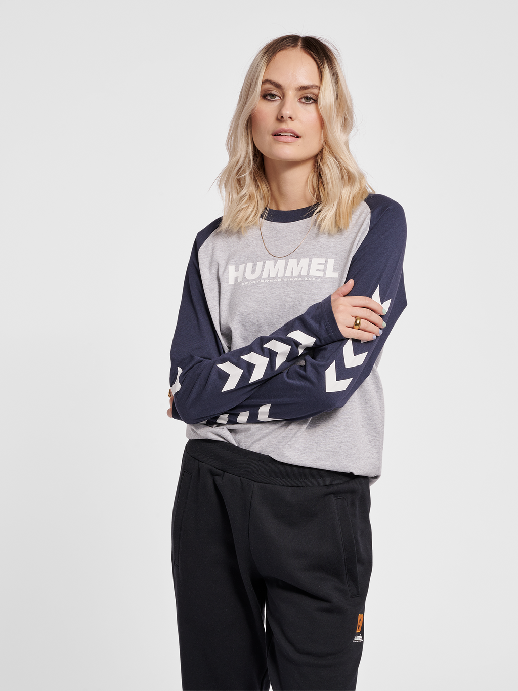 hmlLEGACY BLOCKED T-SHIRT L/S