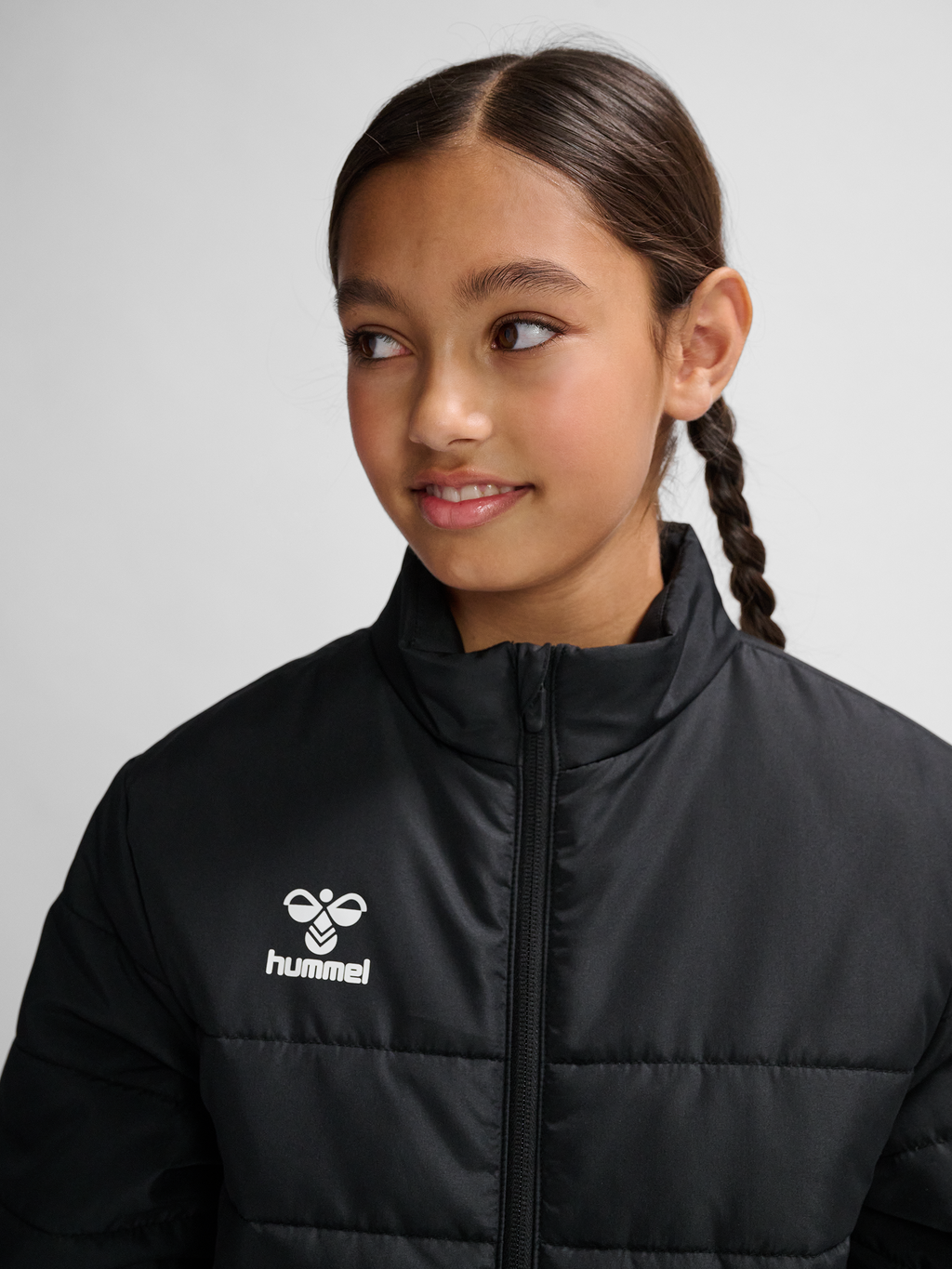 hmlESSENTIAL SHORT BENCH JKT KIDS
