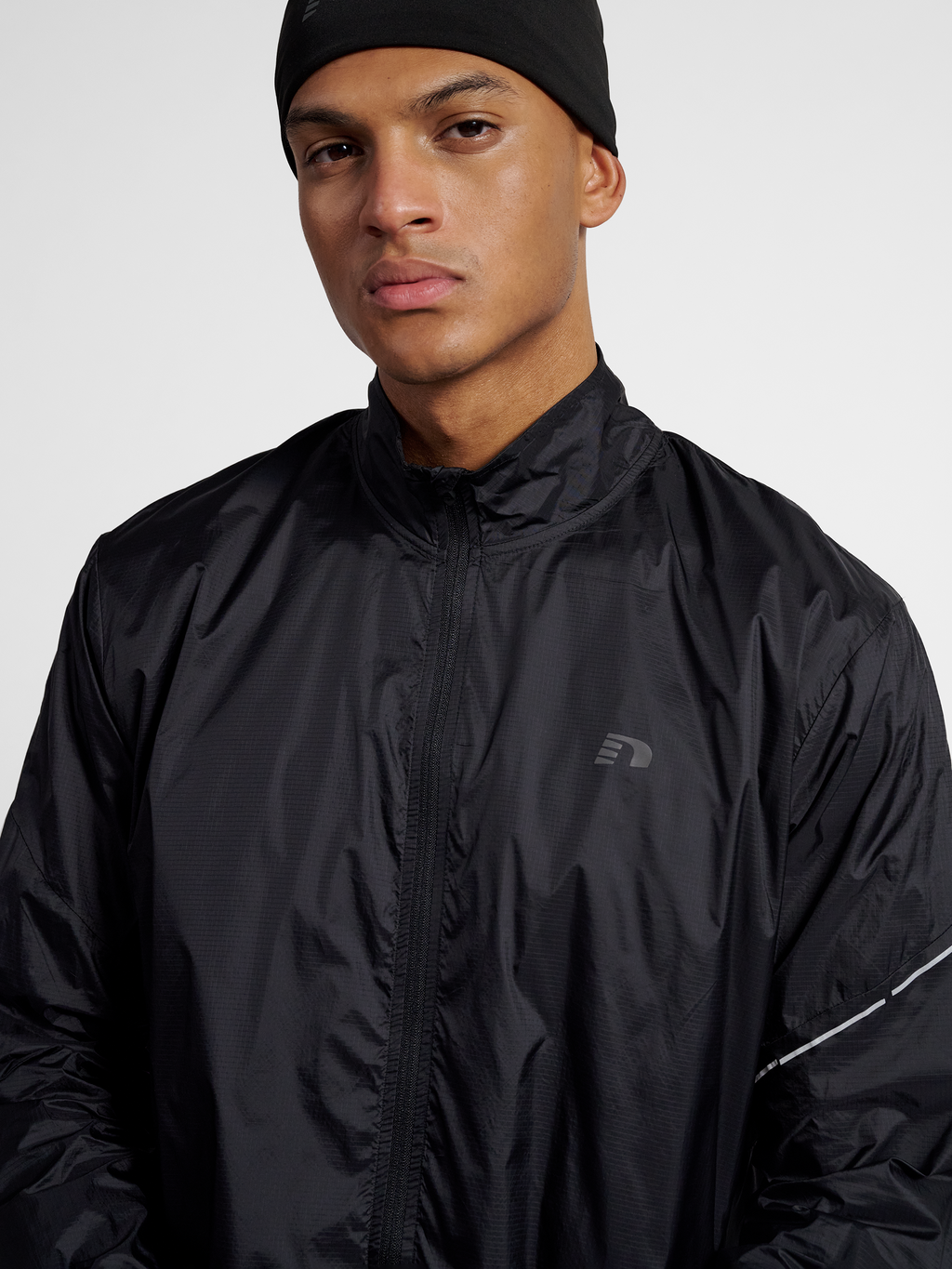 nwlPACKABLE TRAIL JACKET