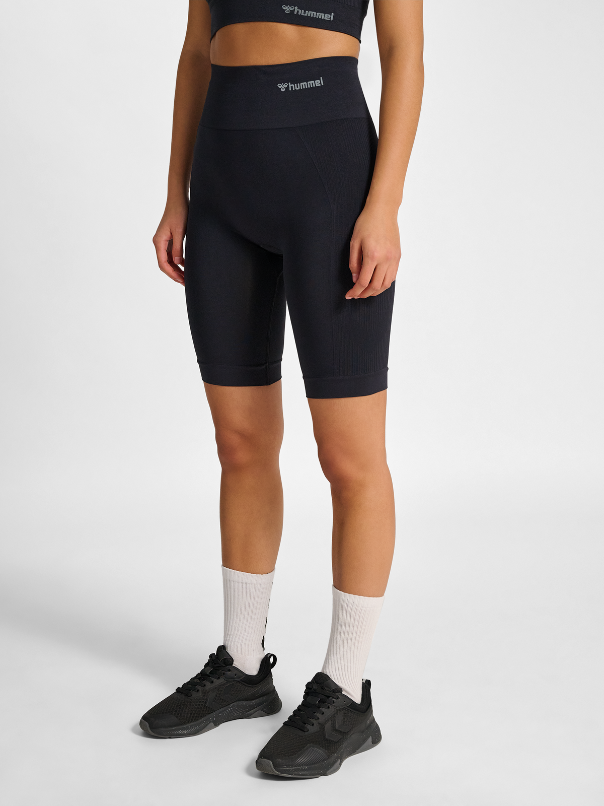 hmlTIF SEAMLESS CYLING SHORTS