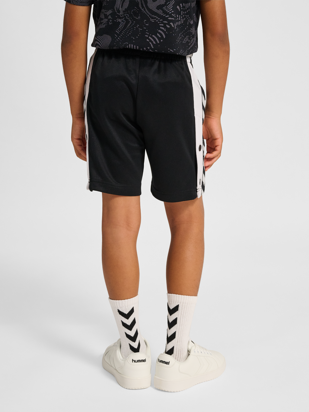 hmlJR CHEVRON SHORTS
