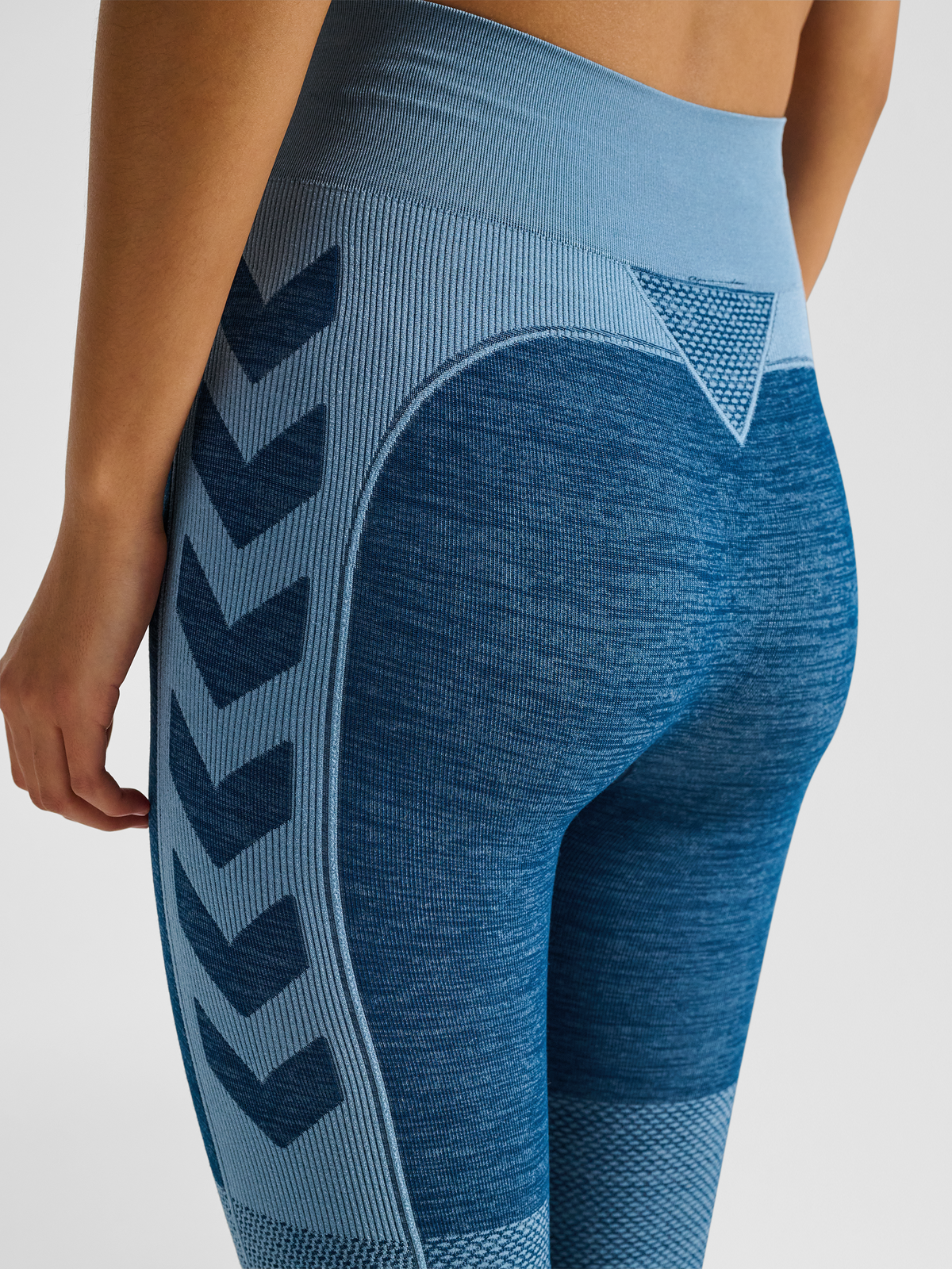 hmlCLEA SEAMLESS MID WAIST TIGHTS
