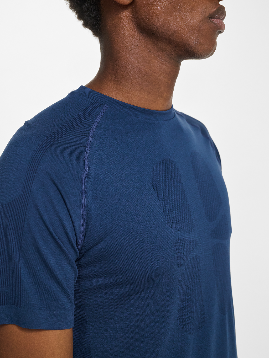 hmlHIIT SEAMLESS T-SHIRT S/S