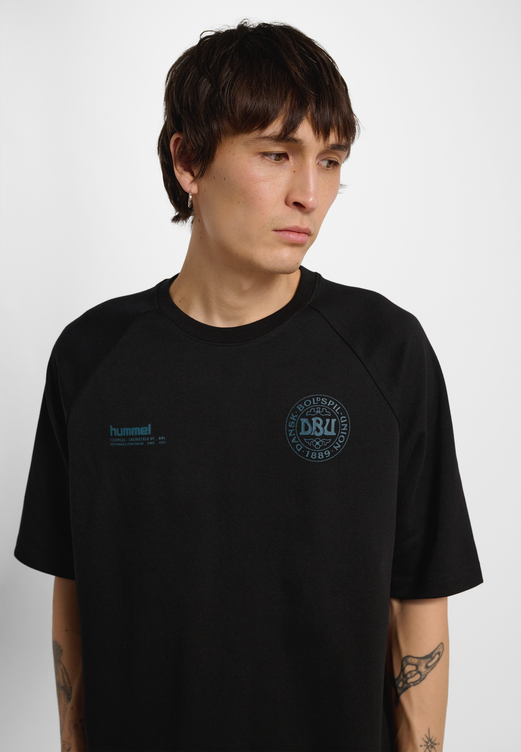 DBU 26 TRAVEL TECH T-SHIRT S/S