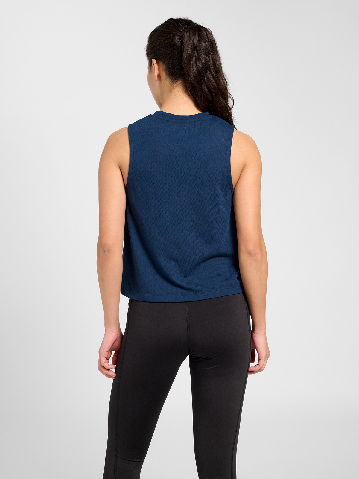 hmlMT VERA SHORT MUSCLE TANKTOP