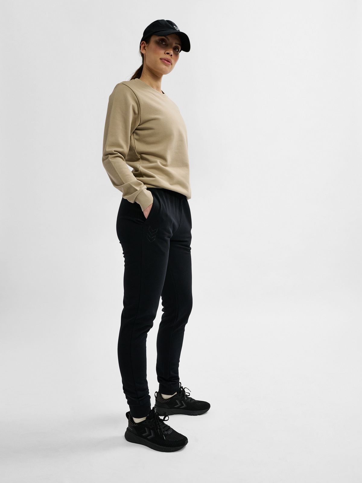 hmlACTIVE SWEATPANTS WOMAN