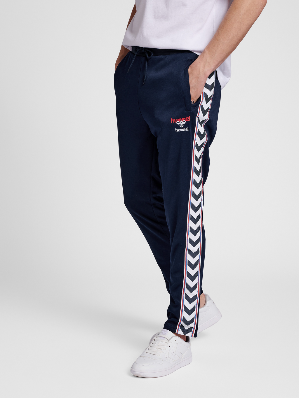 hmlIC LERBY POLY TAPERED PANTS