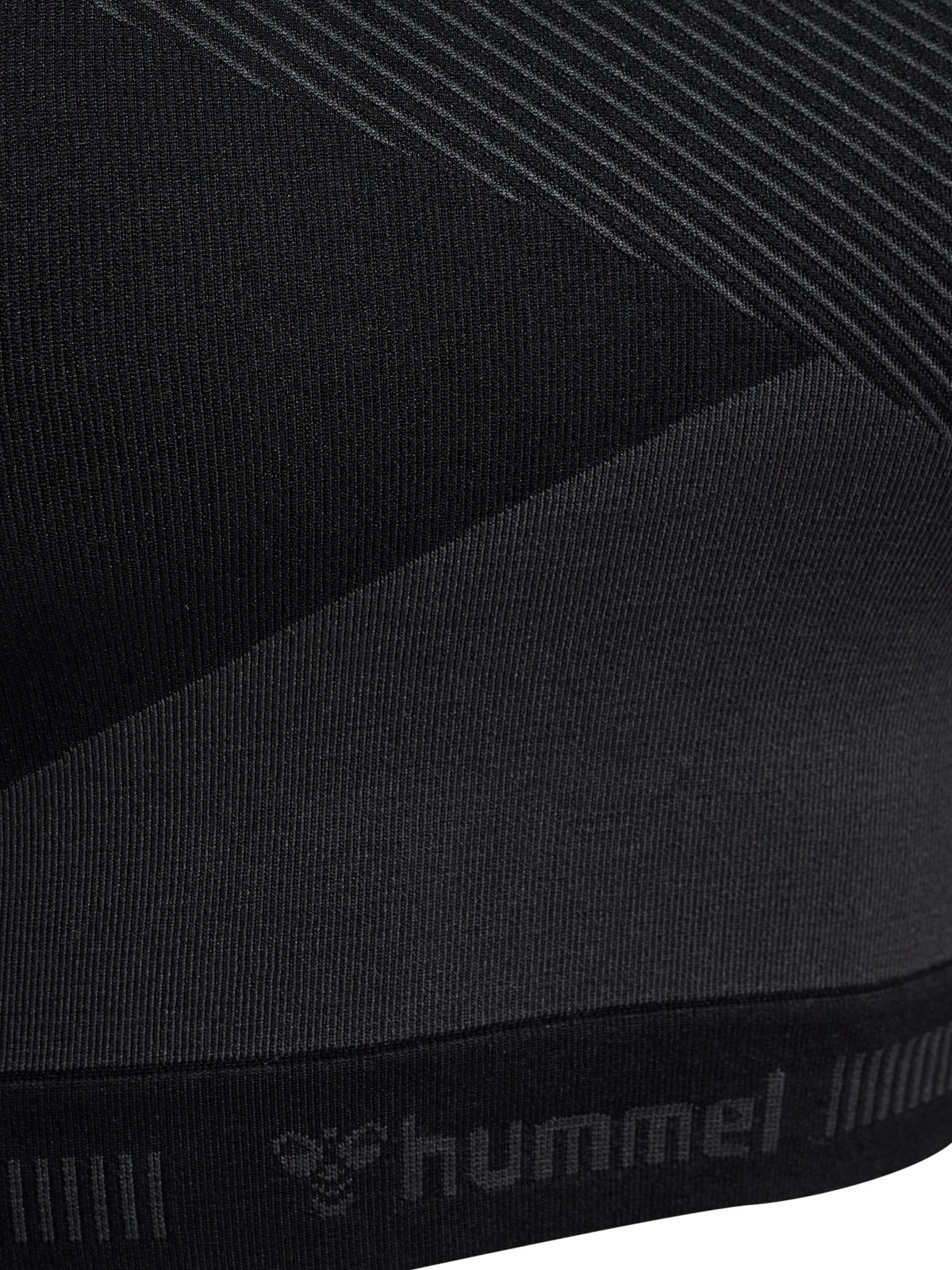 hmlUNITY SEAMLESS CROP T-SHIRT L/S