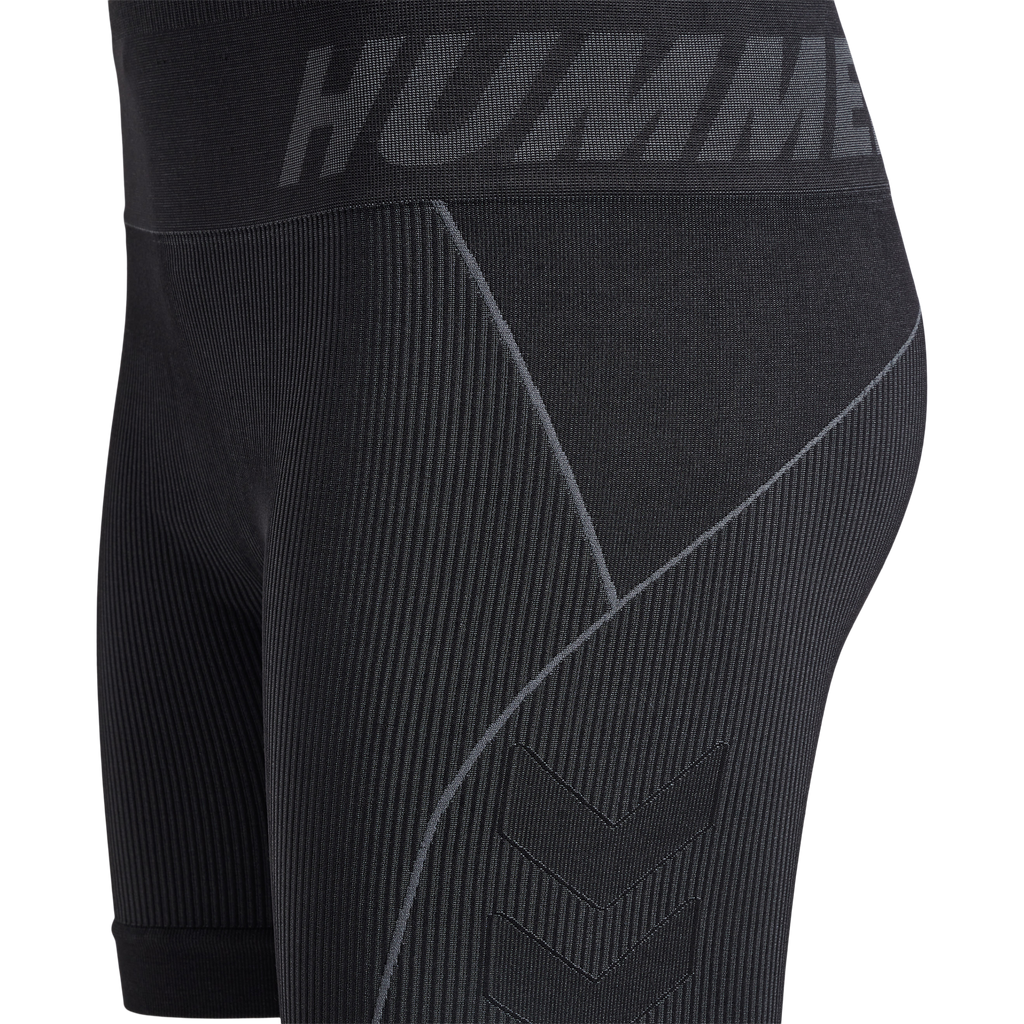 hmlTE CHRISTEL SEAMLESS SHORTS
